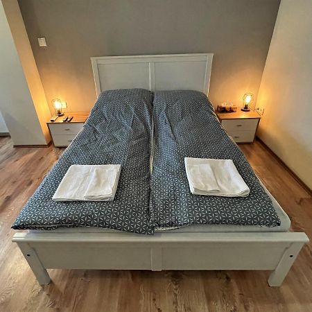 Hanna Apartman Debrecen Dış mekan fotoğraf
